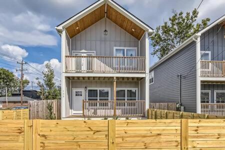 New Build 5 Min To Broadway Sleeps 10 Villa Nashville Buitenkant foto