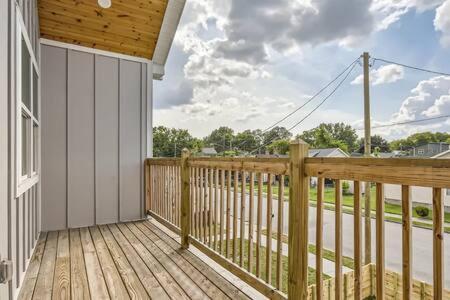 New Build 5 Min To Broadway Sleeps 10 Villa Nashville Buitenkant foto