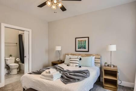 New Build 5 Min To Broadway Sleeps 10 Villa Nashville Buitenkant foto